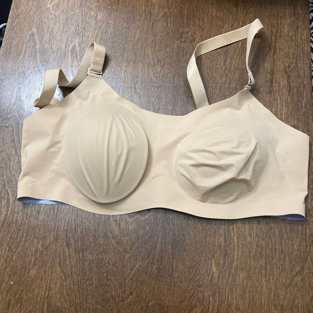 KNIX Evolution padded bra - beige reverses to grey - 5 - size info in listing